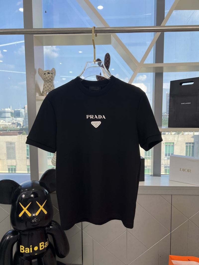 Fendi T-Shirts